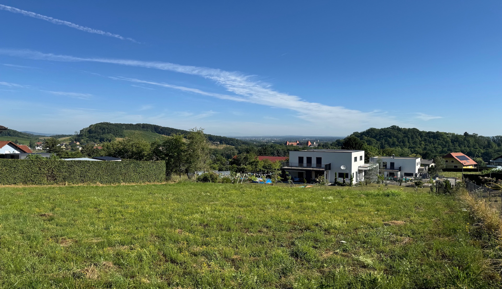 Baugrund nahe der Weinstrasse